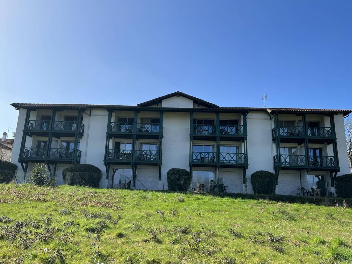 Studio Eglantine A Cambo-Les-Bains, Proche Thermes, Terrasse, Parking, Acces Internet, Animaux Ok - Fr-1-495-106 Bagian luar foto